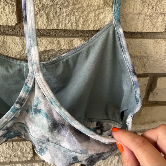 Lululemon Flow Y Nila Kaleidofloral Multicolor Sports Bra Size 10 - Picture 7 of 7